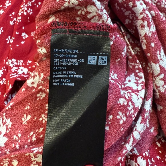 Uniqlo Floral Print Shirt Dress in Red - Picture 3 of 7